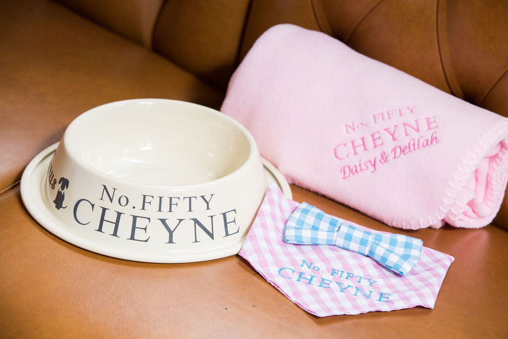 Fifty Cheyne x Teddy Maximus Pink Fleece Dog Blanket