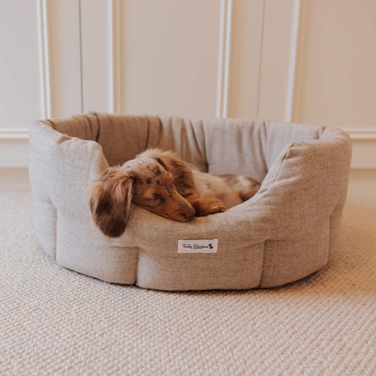 'The Richmond' Luxury Taupe Oval Dog Bed