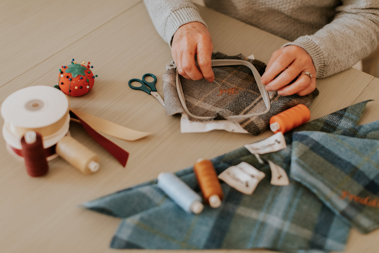 The Making of a British Dog Harness by Teddy Maximus