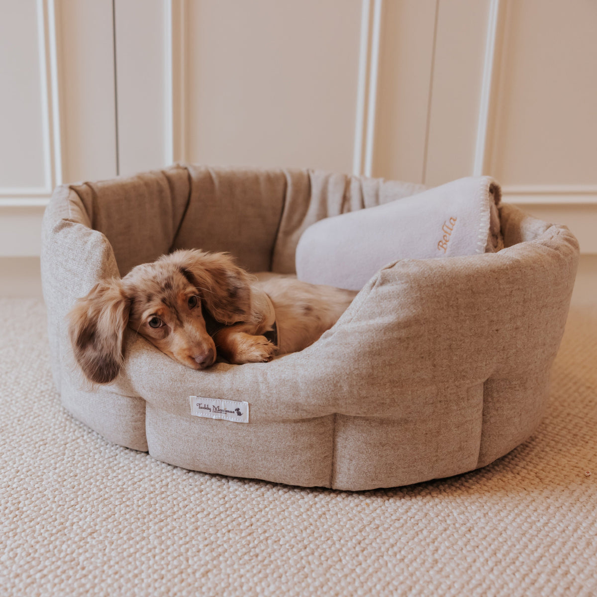 'The Richmond' Luxury Taupe Oval Dog Bed