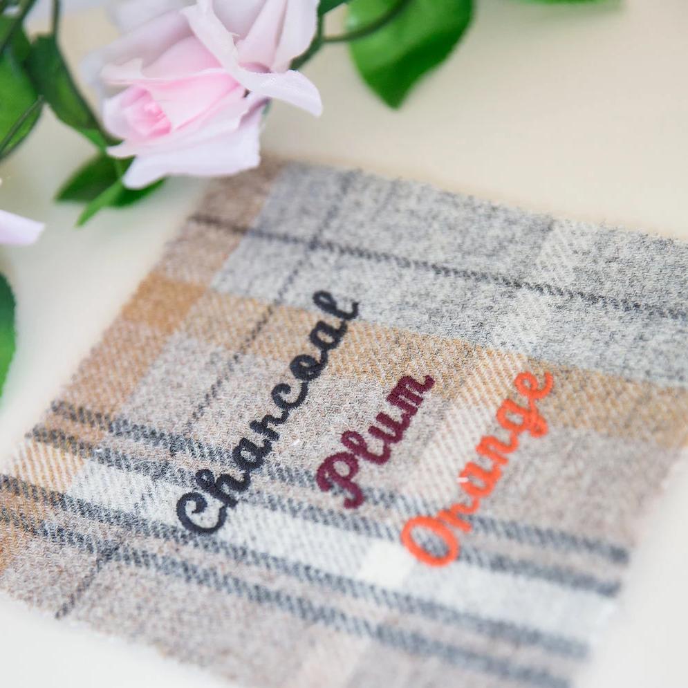 Personalisation Service (+£8) add your dog's name! Please leave this in your basket to receive the personalisation service.