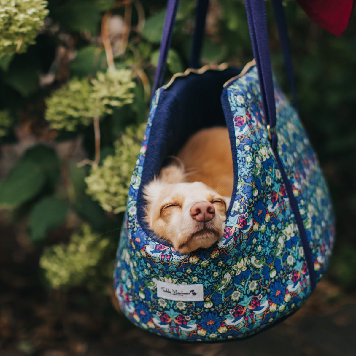 Strawberry Thief Adjustable Luxury Dog Carrier